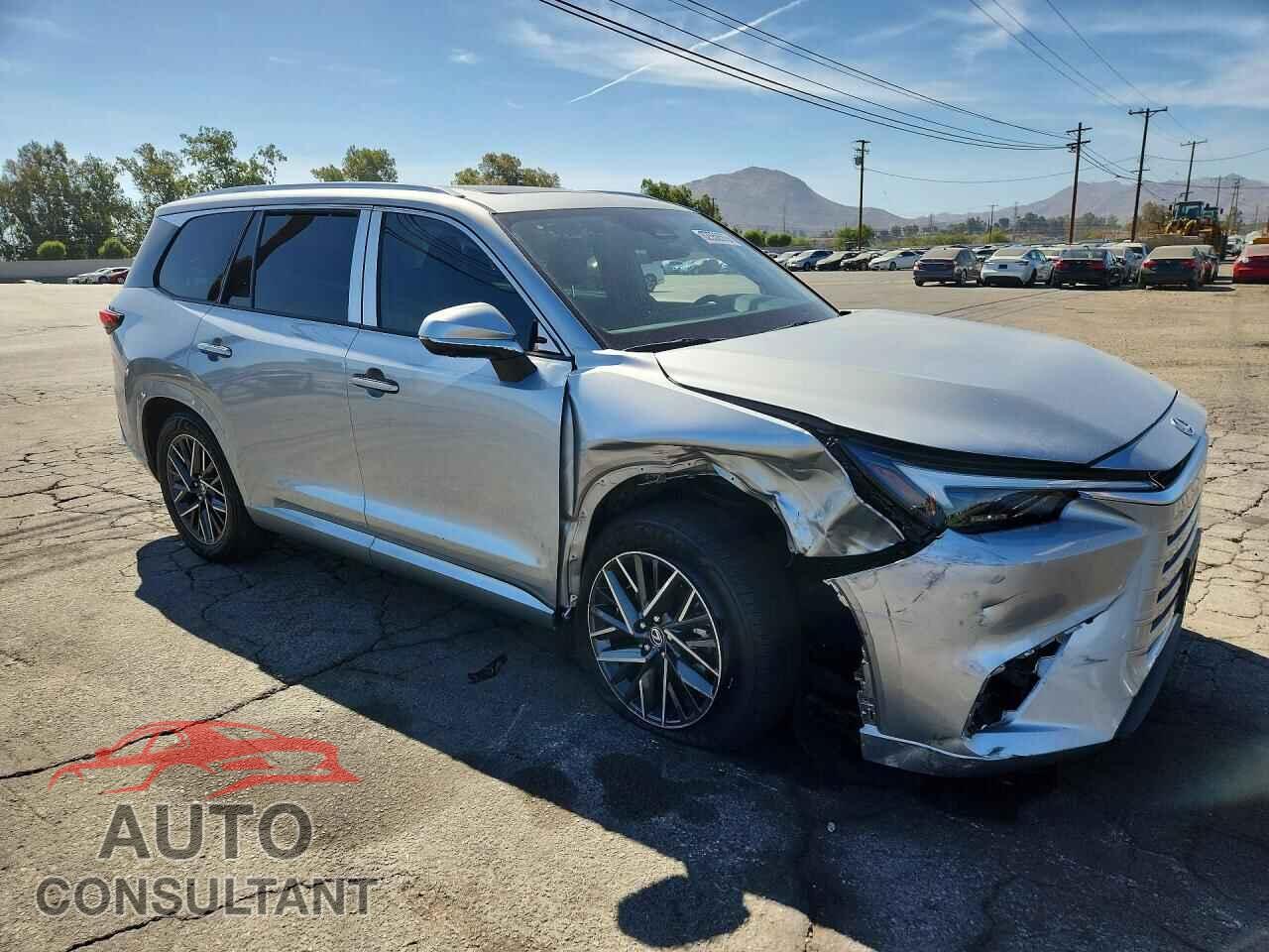 LEXUS UNKNOWN 2024 - 5TDAAAA68RS011431