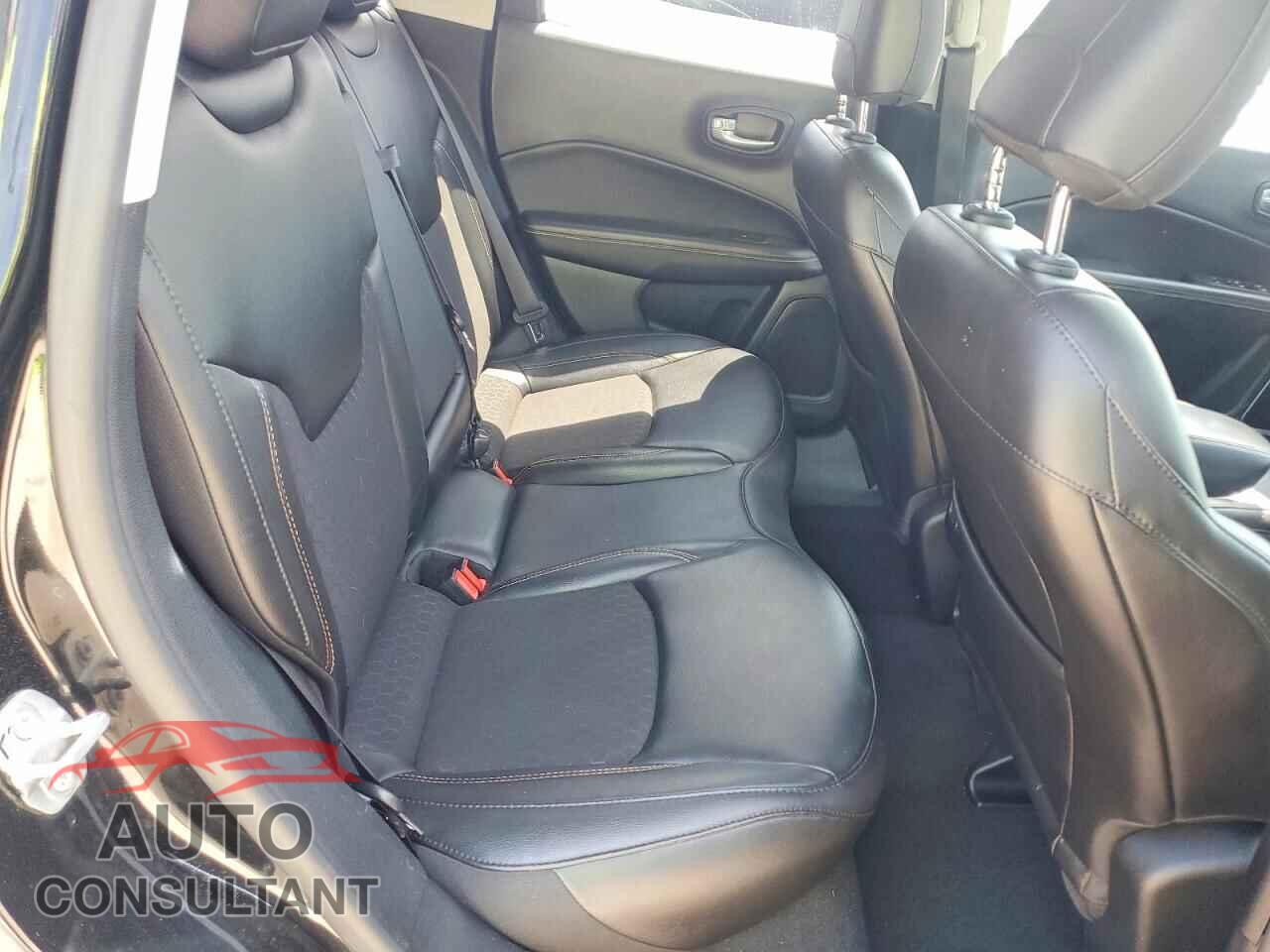 JEEP COMPASS 2020 - 3C4NJDBB4LT222010