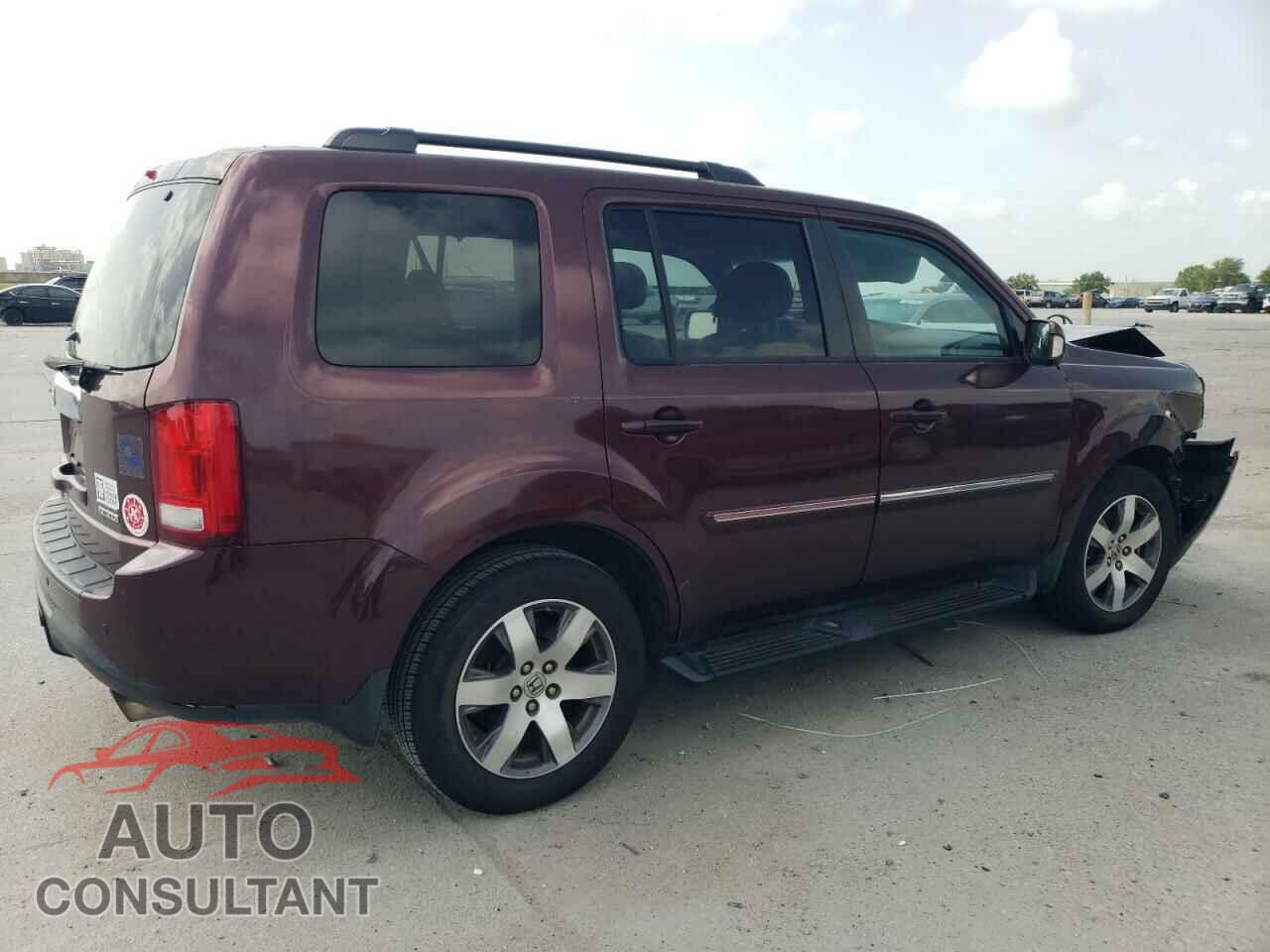 HONDA PILOT 2013 - 5FNYF3H96DB044825