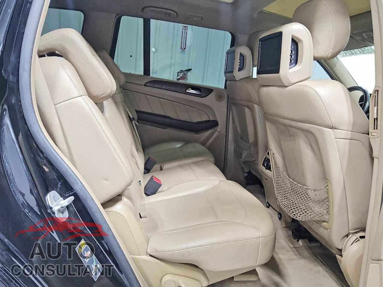 MERCEDES-BENZ GL-CLASS 2015 - 4JGDF6EE7FA503823