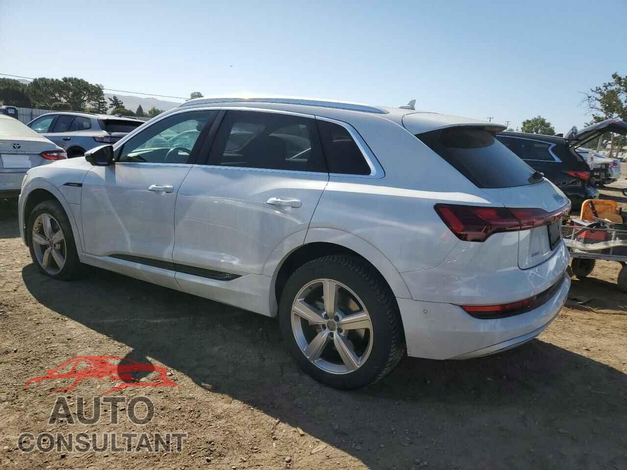 AUDI E-TRON 2019 - WA1VAAGE2KB014560