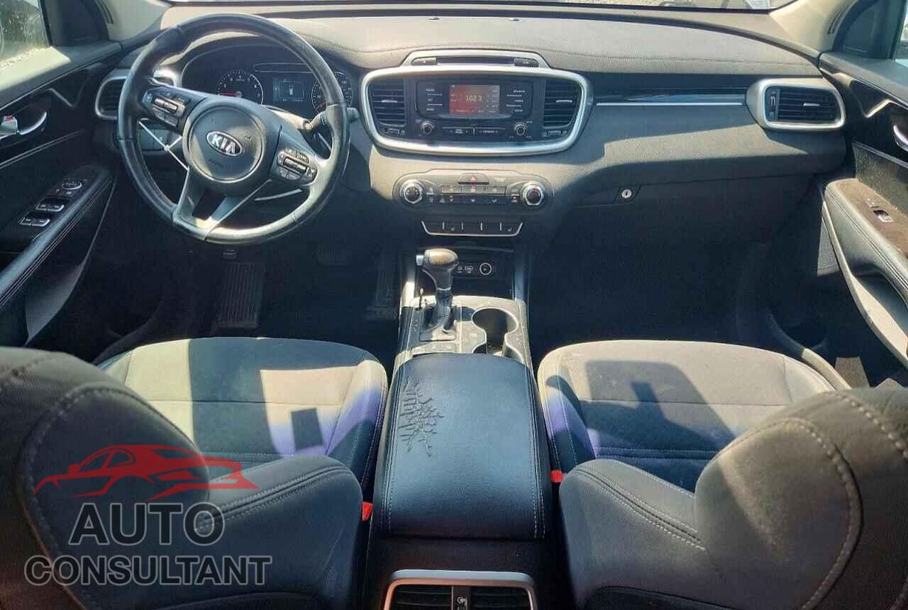 KIA SORENTO 2016 - 5XYPGDA37GG109067