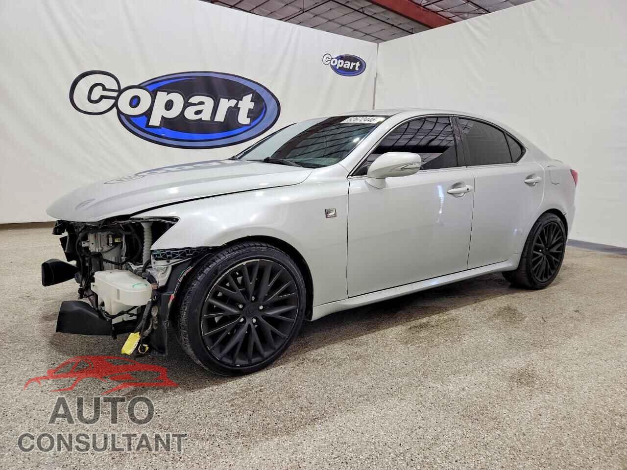 LEXUS IS 2011 - JTHBF5C24B2101369