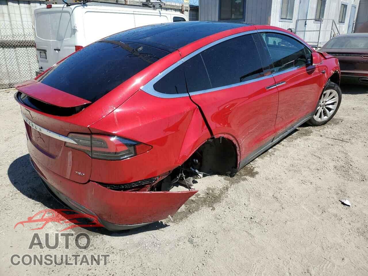 TESLA MODEL X 2018 - 5YJXCBE24JF143676