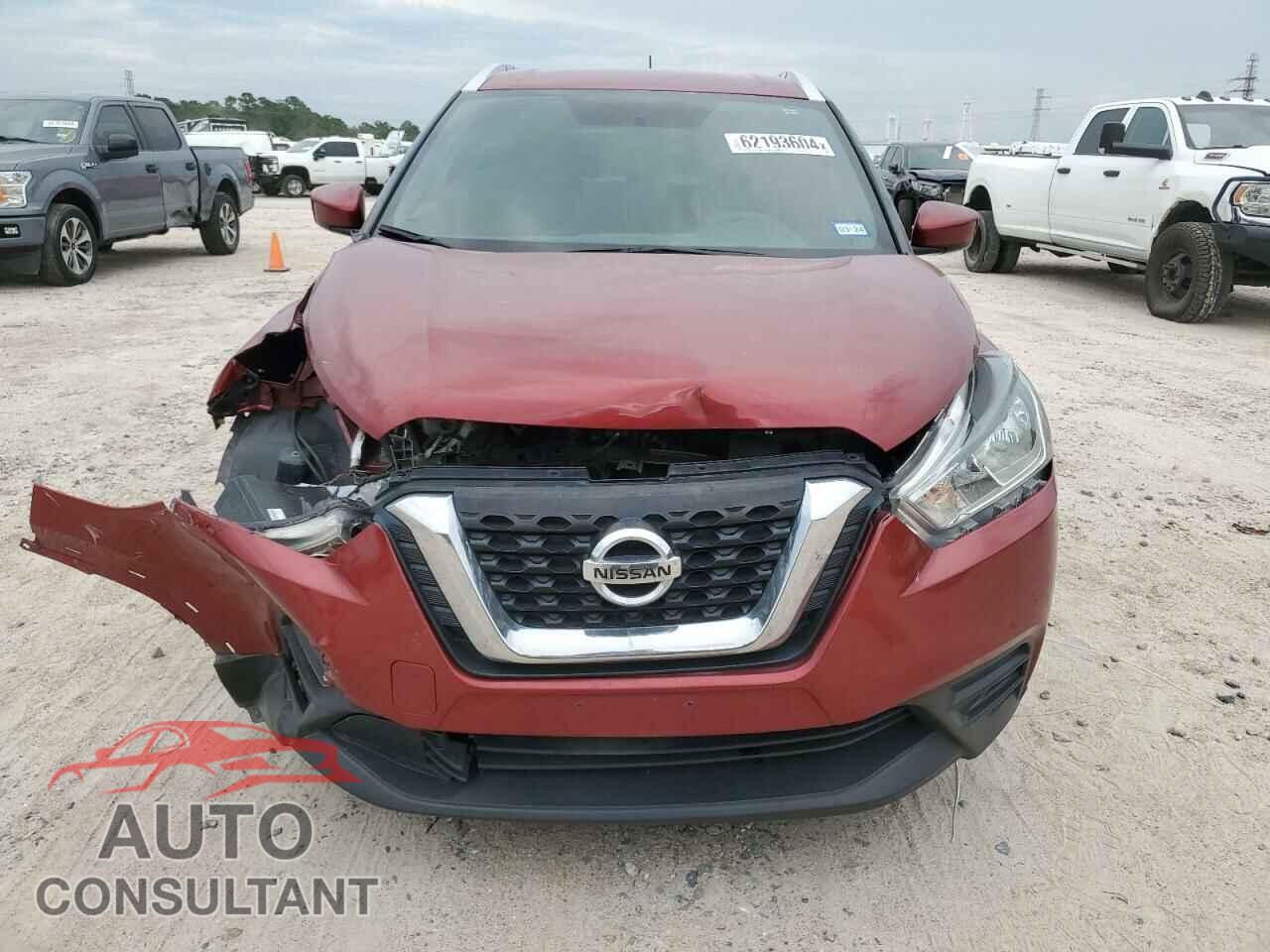 NISSAN KICKS 2019 - 3N1CP5CU4KL540545