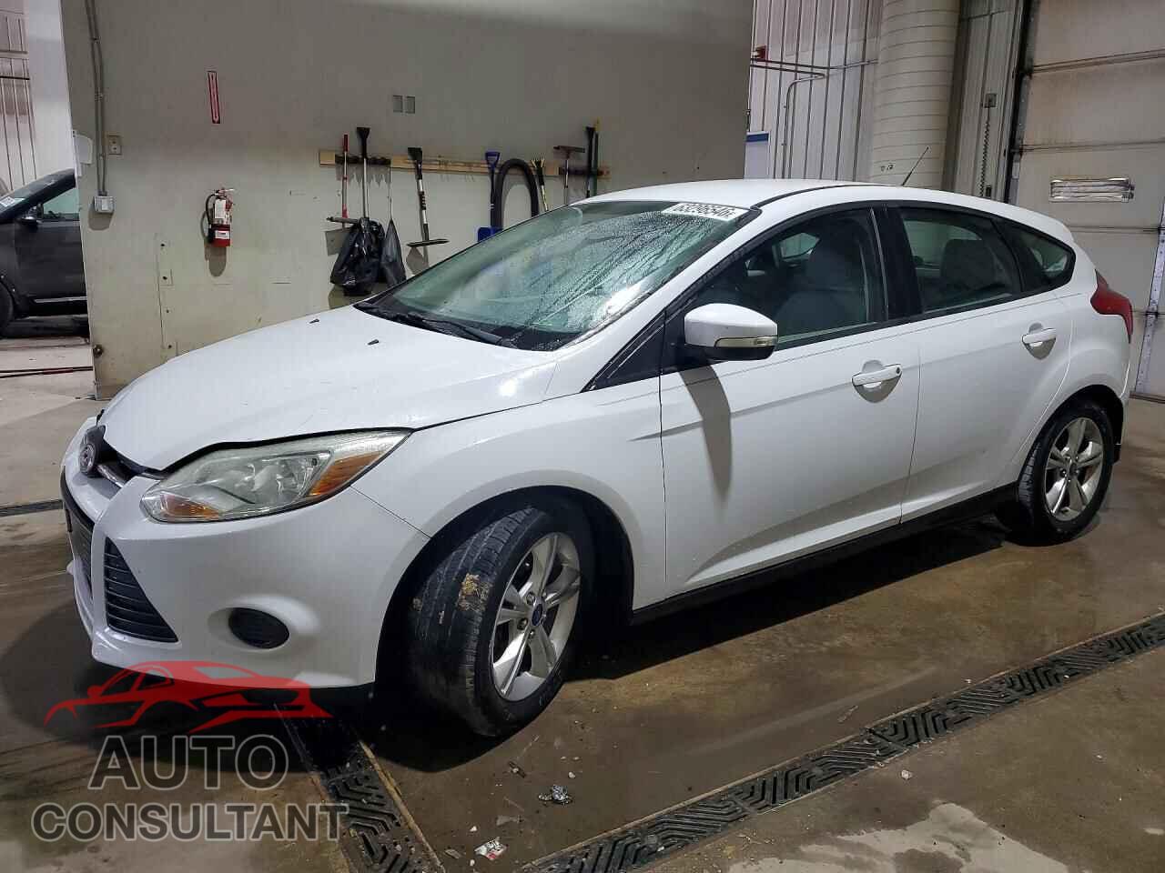 FORD FOCUS 2014 - 1FADP3K21EL377896