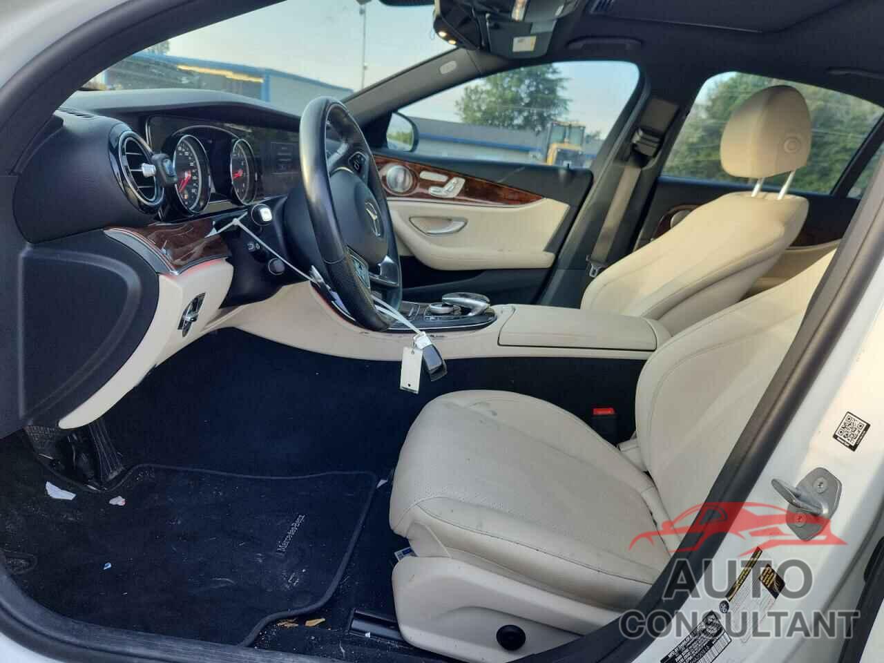 MERCEDES-BENZ E-CLASS 2017 - WDDZF4KB4HA230616