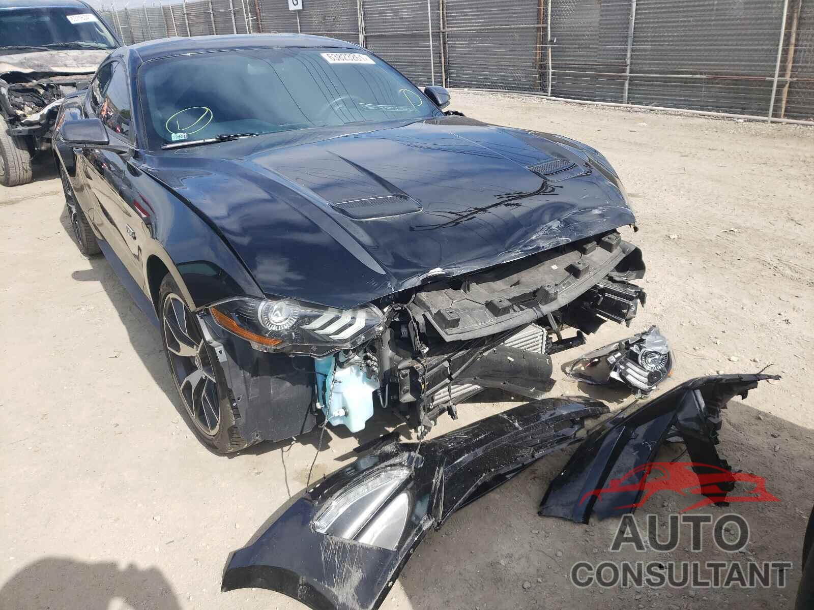 FORD MUSTANG 2020 - 1FA6P8TD2L5124755