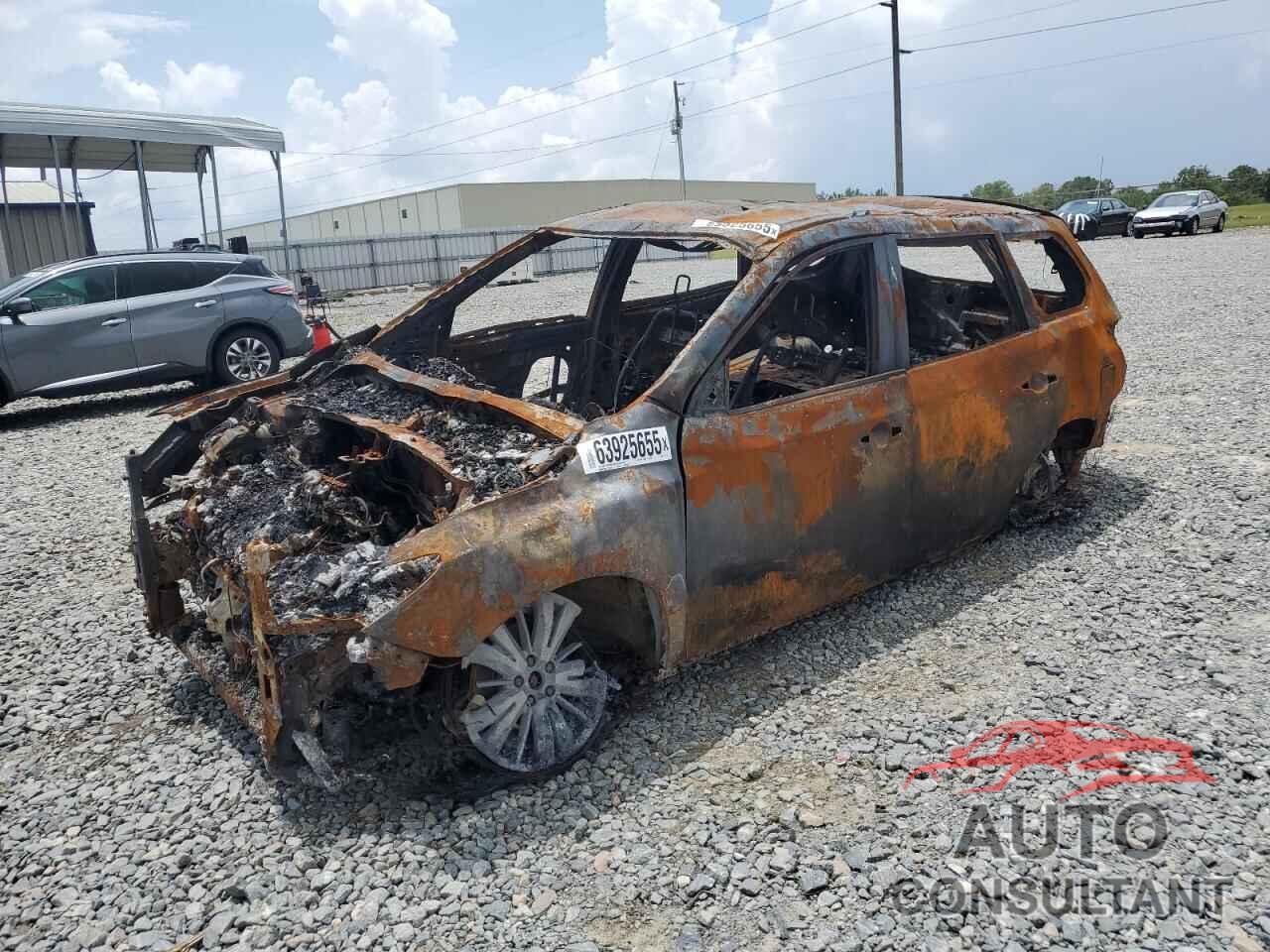 NISSAN PATHFINDER 2019 - 5N1DR2MM1KC612737