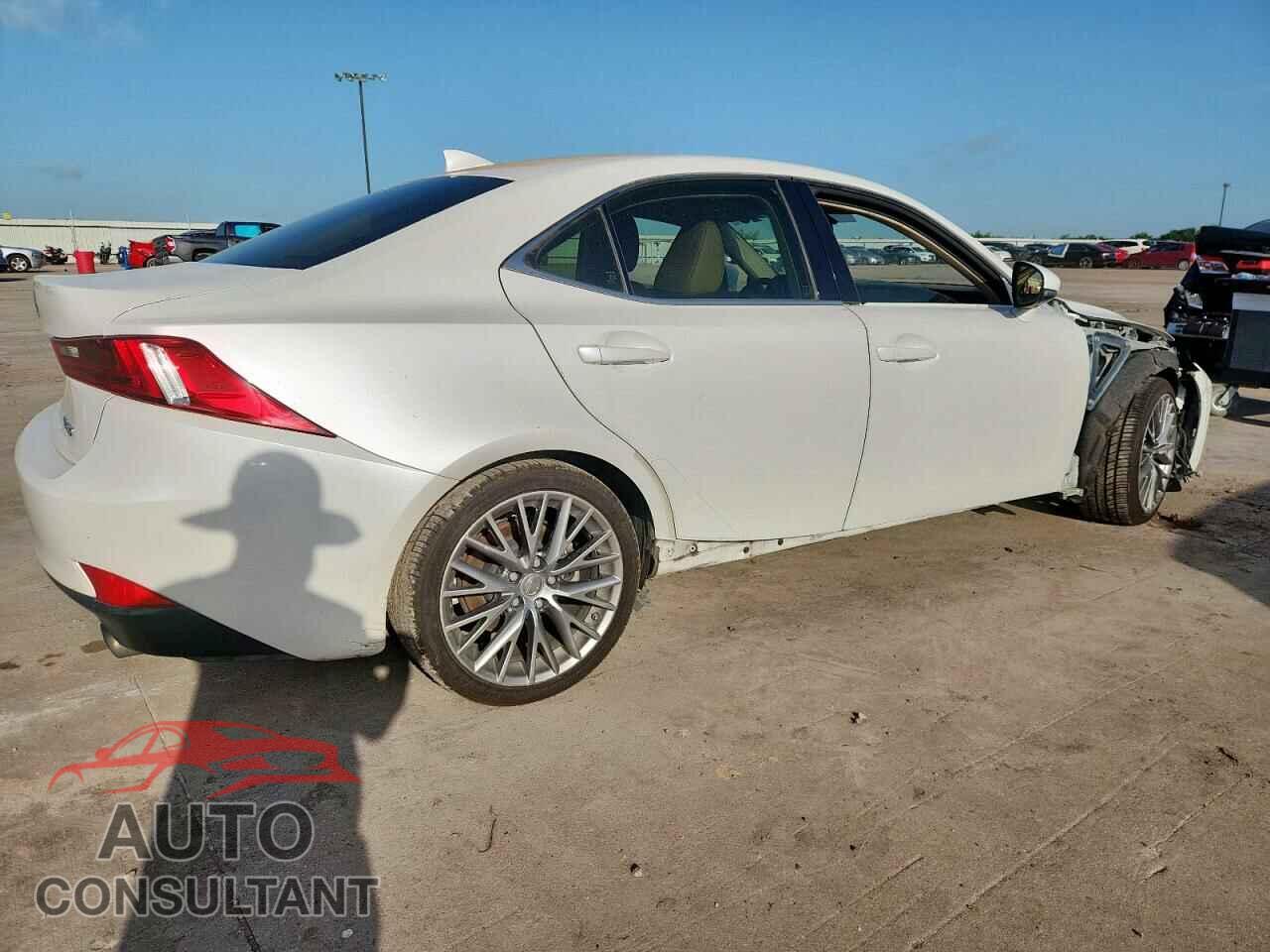 LEXUS IS 2014 - JTHCF1D25E5015373