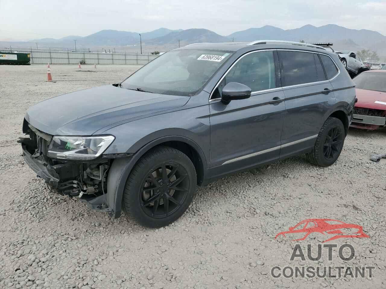 VOLKSWAGEN TIGUAN 2018 - 3VV2B7AX5JM027492