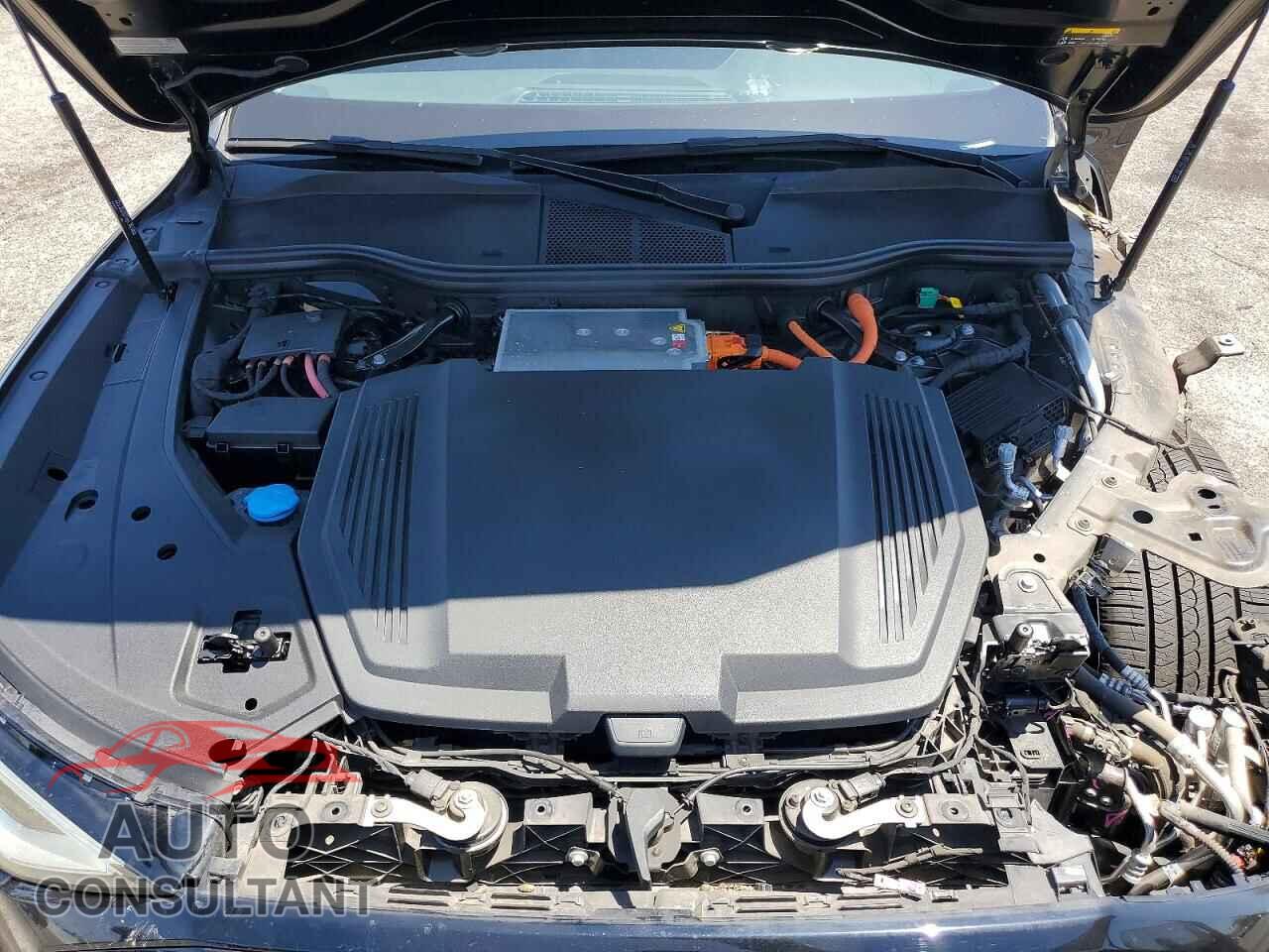 AUDI E-TRON 2021 - WA1AAAGE1MB022022