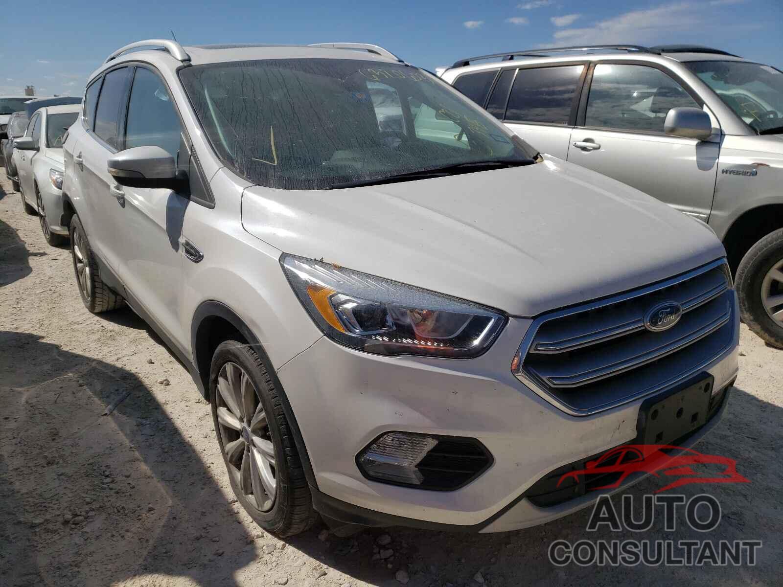 FORD ESCAPE 2017 - 1FMCU0JD4HUC21345