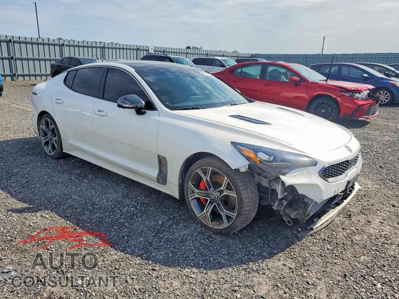 KIA STINGER 2020 - KNAE55LC7L6071849