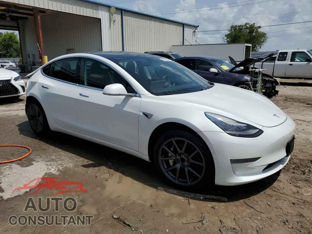 TESLA MODEL 3 2019 - 5YJ3E1EB4KF388403