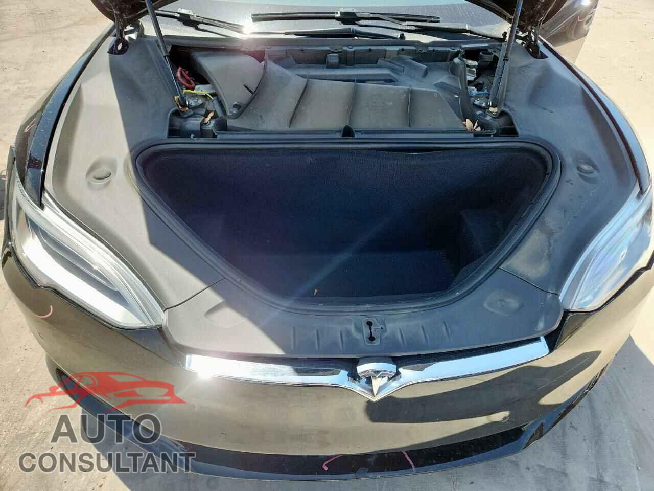 TESLA MODEL S 2021 - 5YJSA1E42MF426965