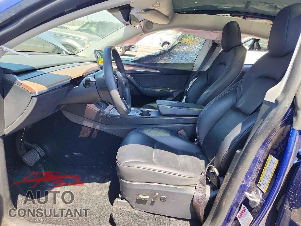 TESLA MODEL Y 2024 - 7SAYGDED8RF094518