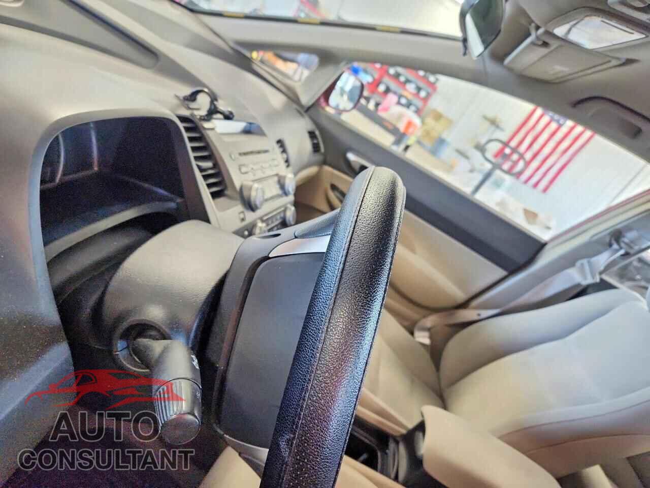 HONDA CIVIC 2010 - 19XFA1F58AE043882