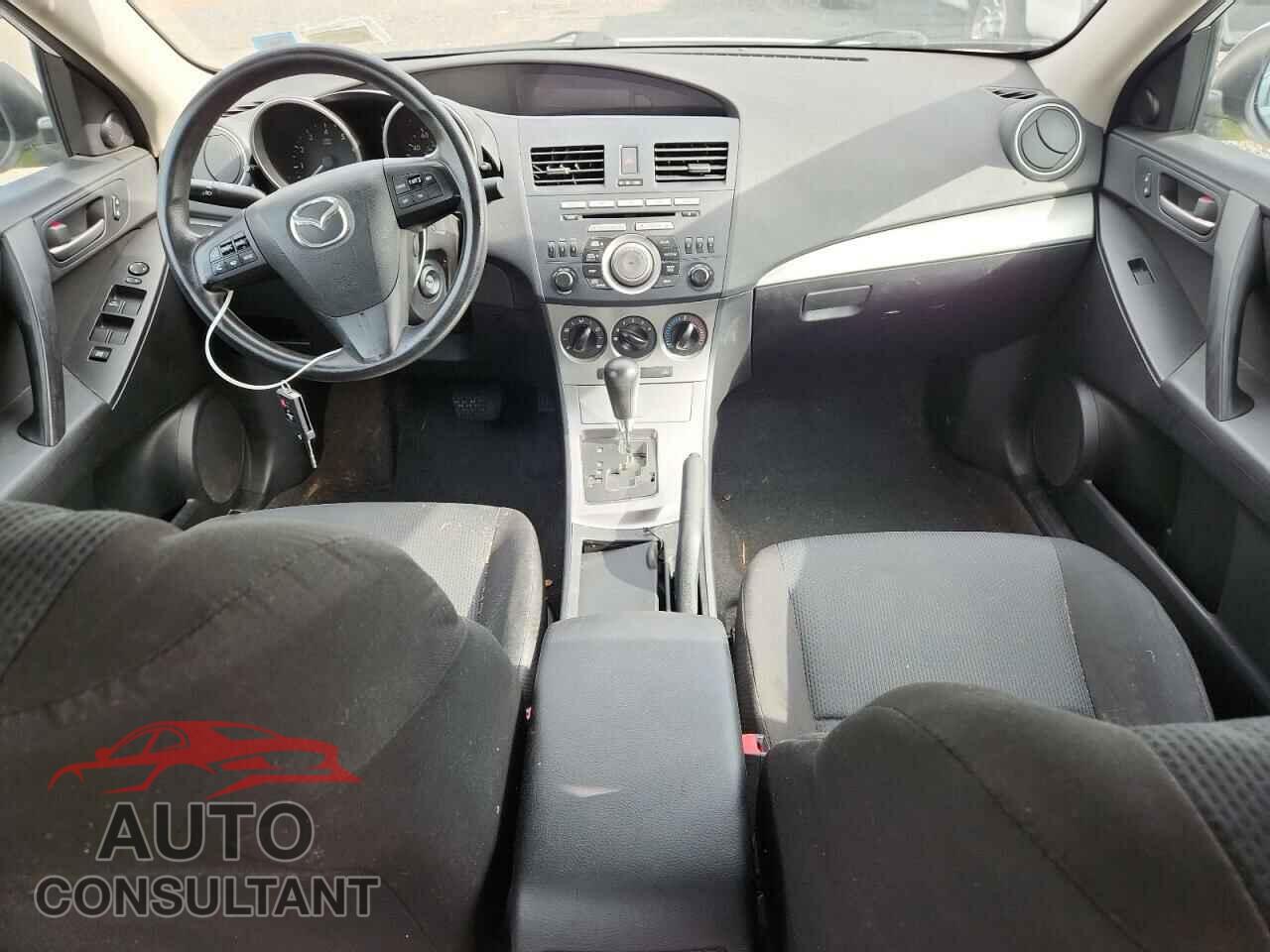 MAZDA 3 2010 - JM1BL1SG8A1326155