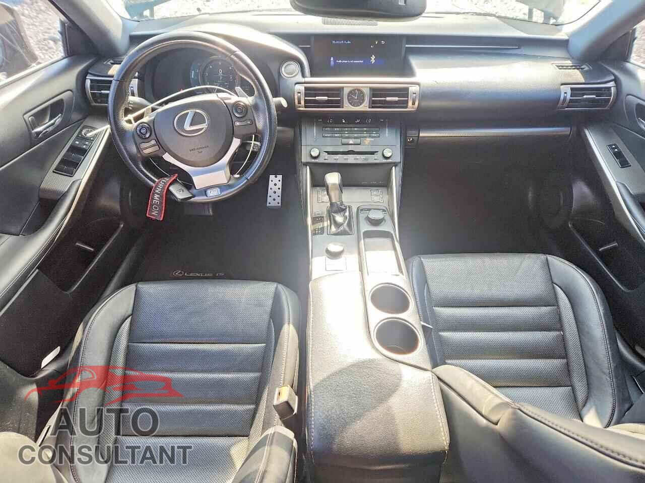 LEXUS IS 2015 - JTHBF1D29F5065464