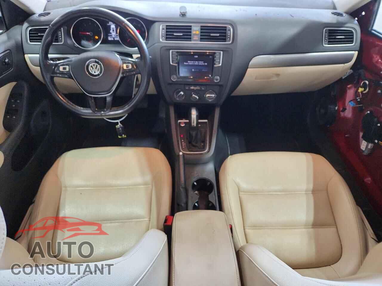VOLKSWAGEN JETTA 2017 - 3VWDB7AJ0HM255751