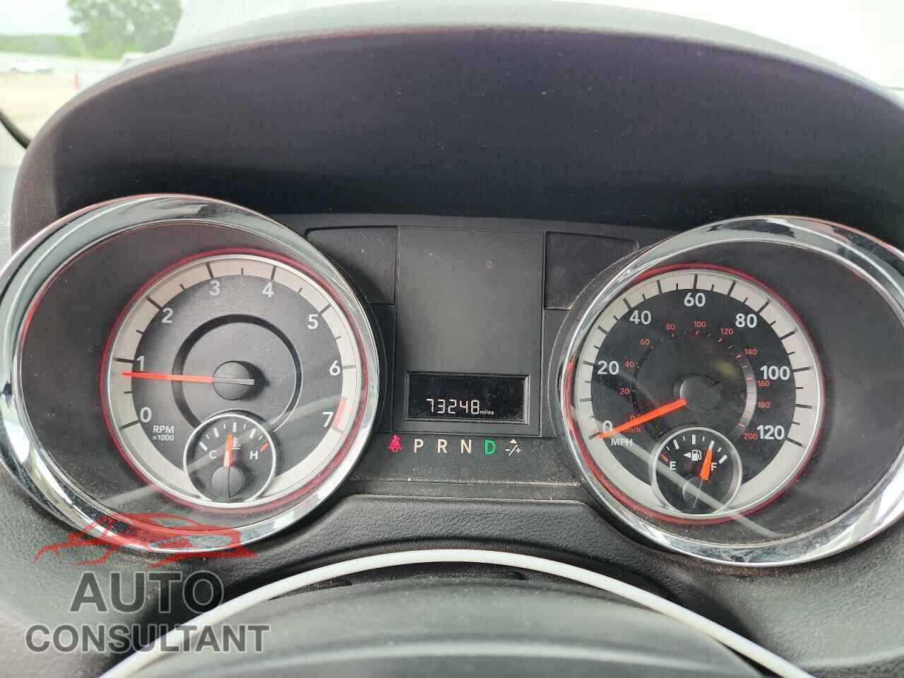 DODGE CARAVAN 2015 - 2C4RDGBG2FR683297