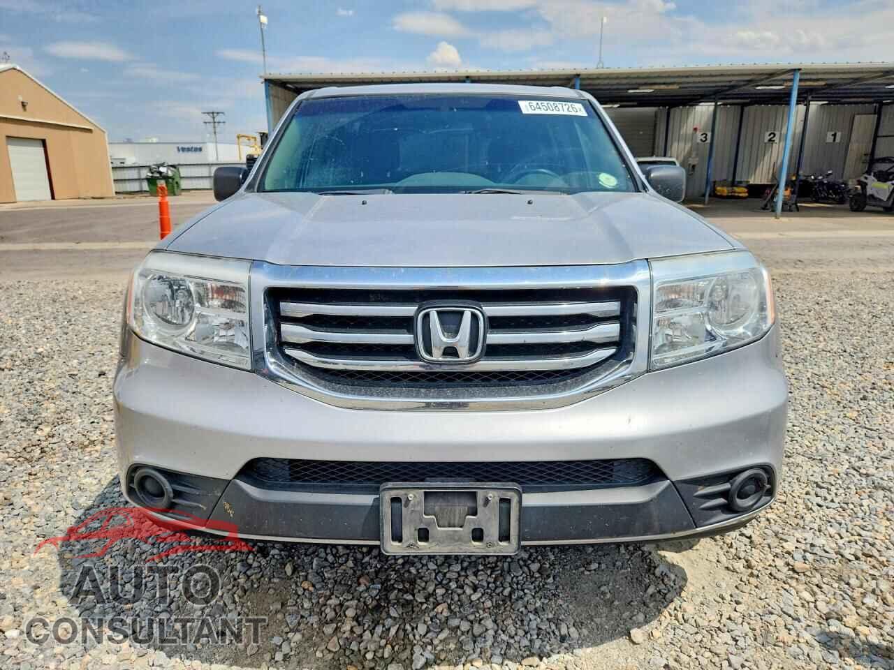 HONDA PILOT 2015 - 5FNYF4H25FB042995