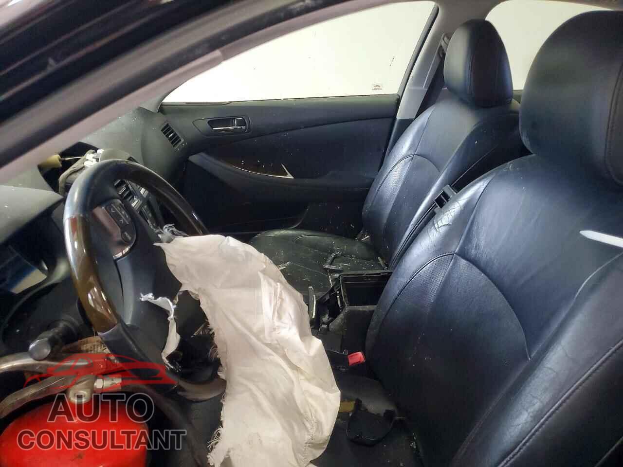LEXUS ES350 2011 - JTHBK1EG2B2435932