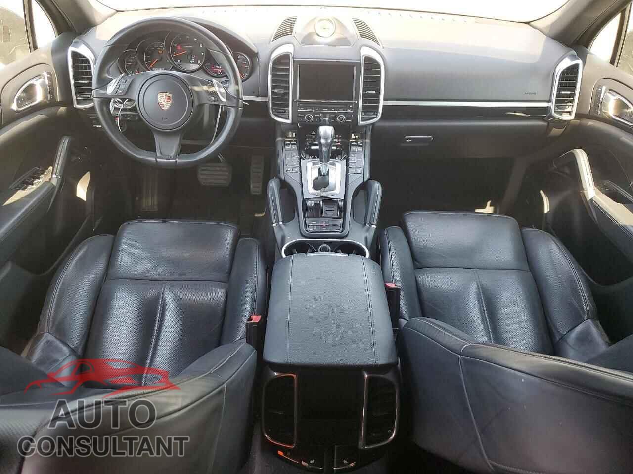 PORSCHE CAYENNE 2013 - WP1AA2A24DLA10790