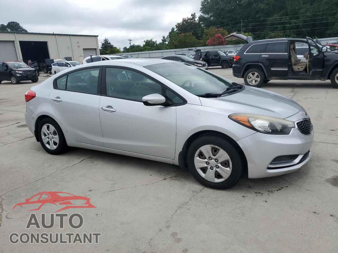 KIA FORTE 2015 - KNAFK4A67F5340348