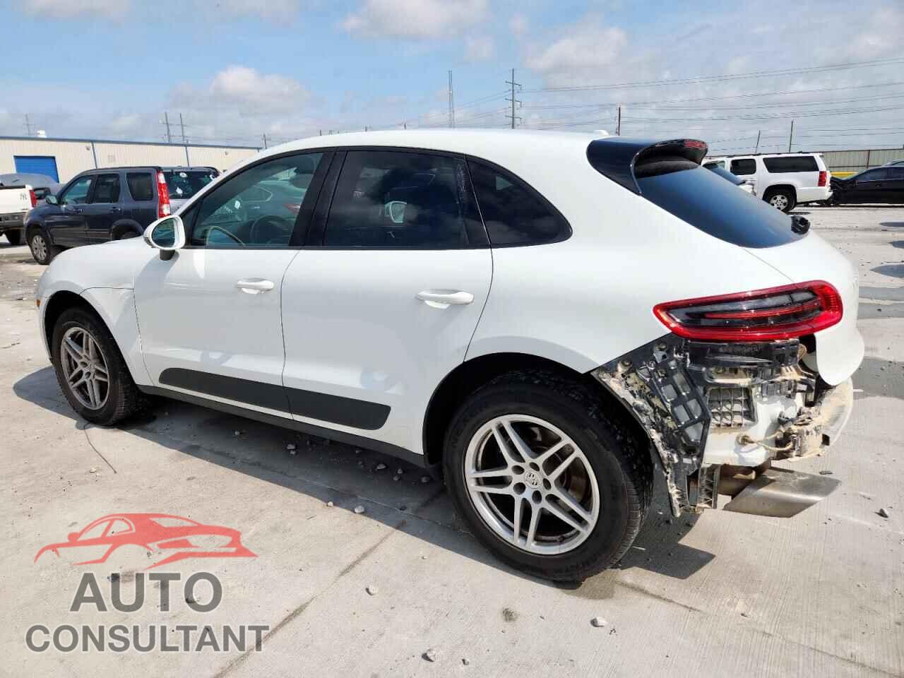PORSCHE MACAN 2018 - WP1AA2A58JLB10199