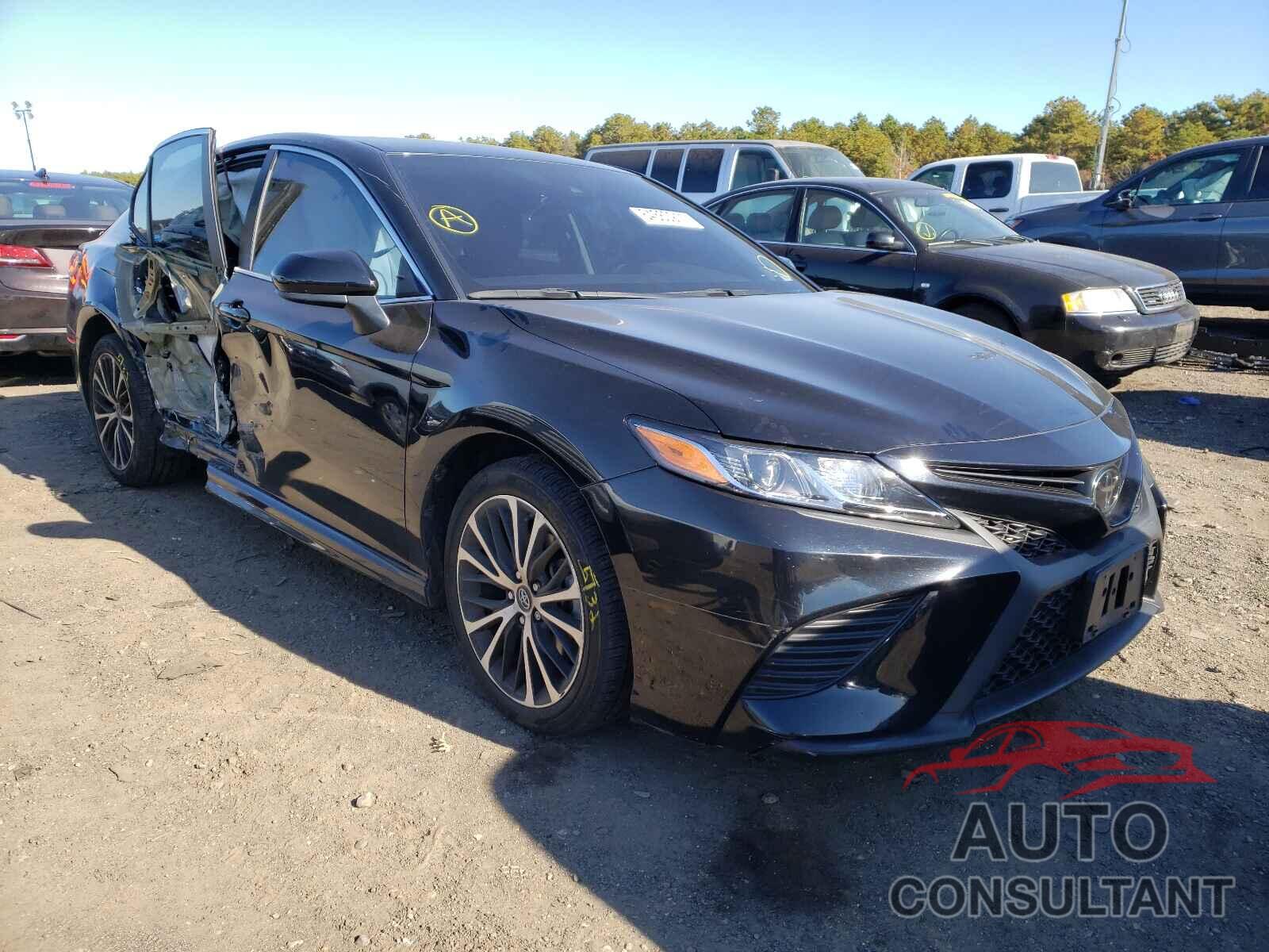TOYOTA CAMRY 2019 - 4T1B11HK3KU777118
