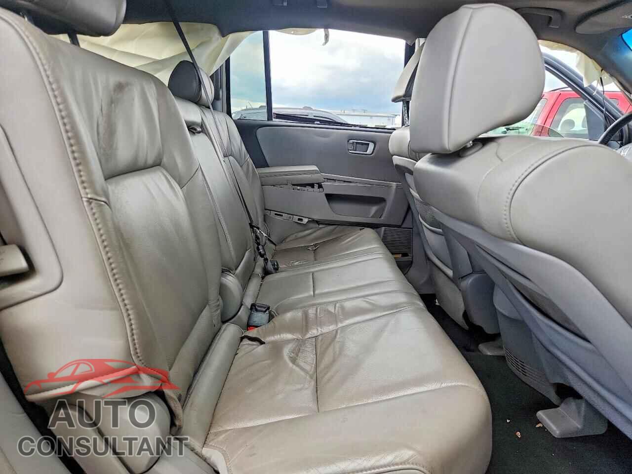 HONDA PILOT 2009 - 5FNYF48829B053123