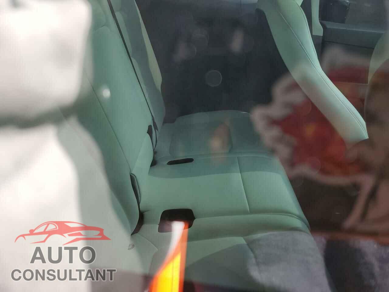 TESLA MODEL Y 2023 - 7SAYGAEE0PF806928