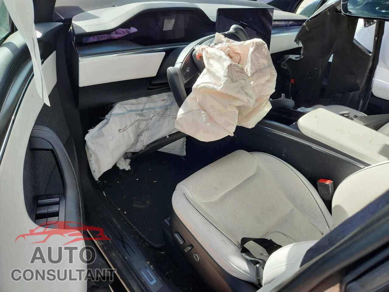 TESLA MODEL X 2022 - 7SAXCBE60NF350044