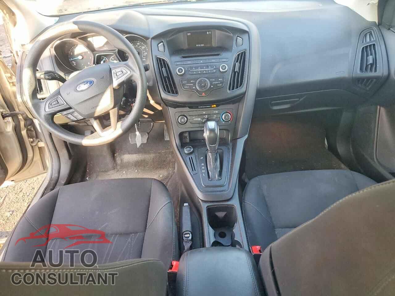 FORD FOCUS 2016 - 1FADP3F25GL305564
