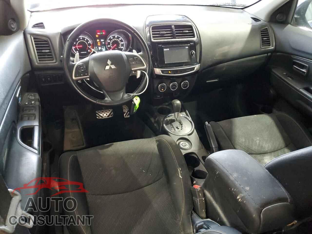 MITSUBISHI OUTLANDER 2015 - 4A4AR4AW4FE055852