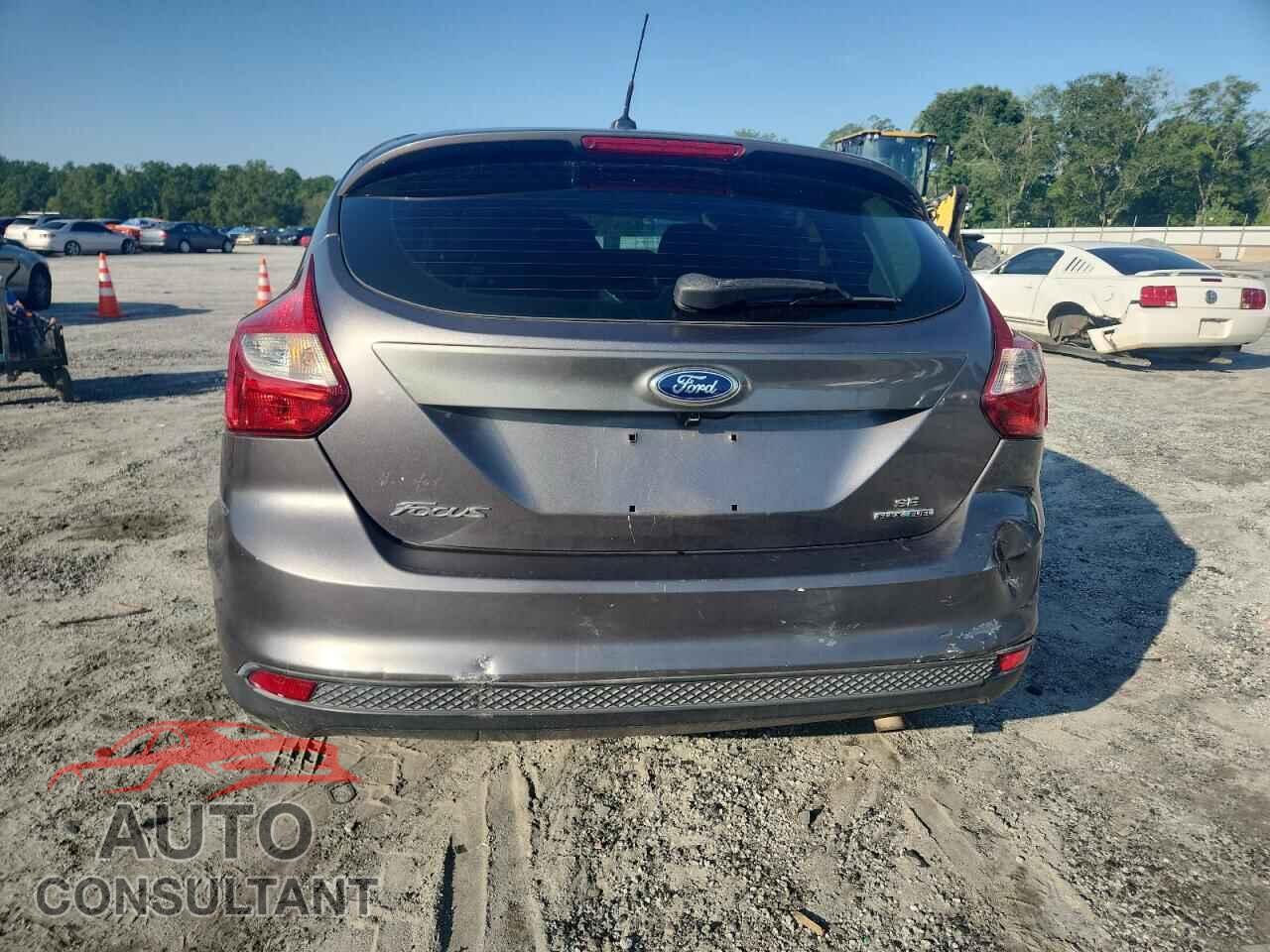 FORD FOCUS 2014 - 1FADP3K26EL168220