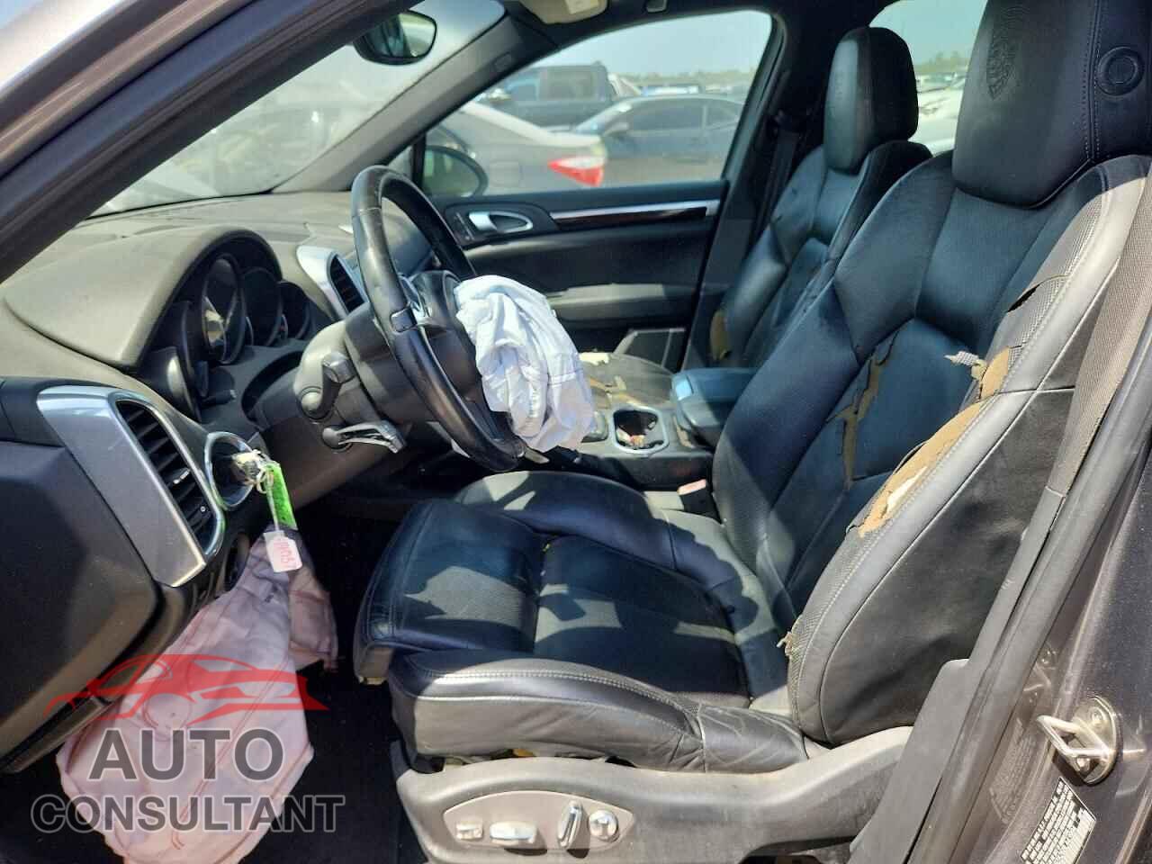 PORSCHE CAYENNE 2011 - WP1AB2A26BLA43994