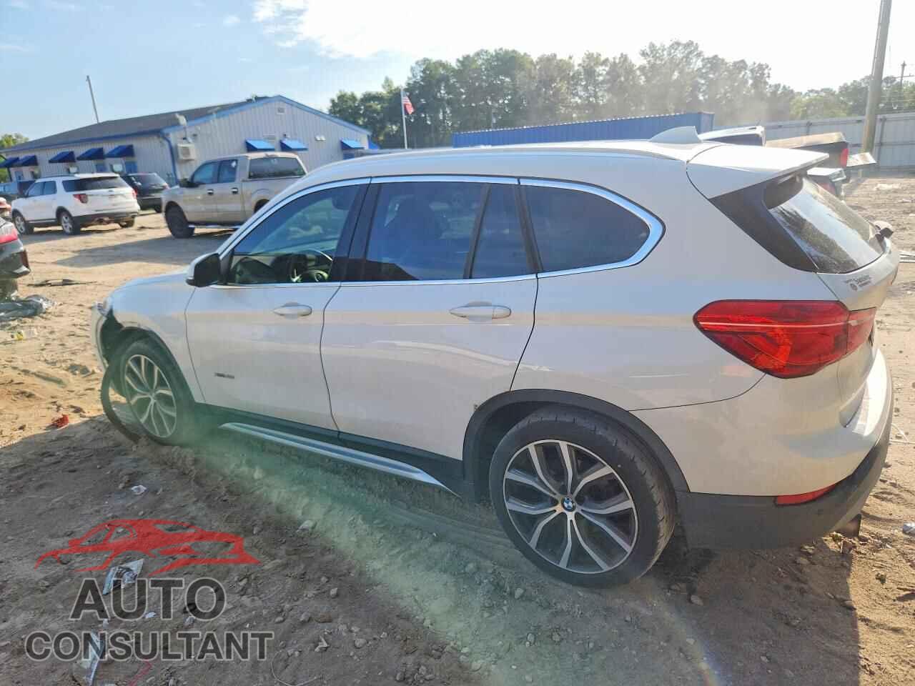 BMW X1 2017 - WBXHT3C30H5F70537