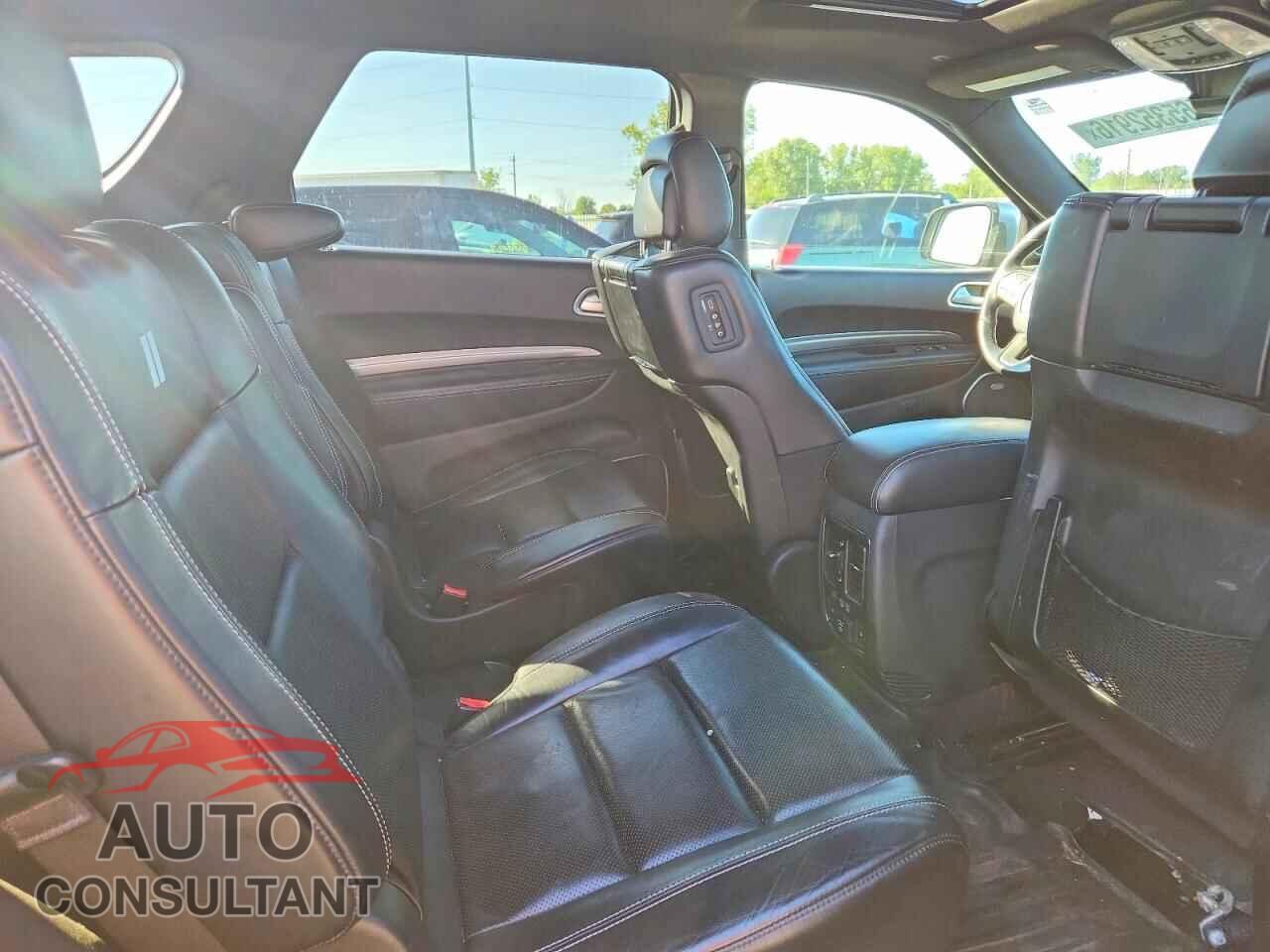DODGE DURANGO 2018 - 1C4SDJET8JC101826