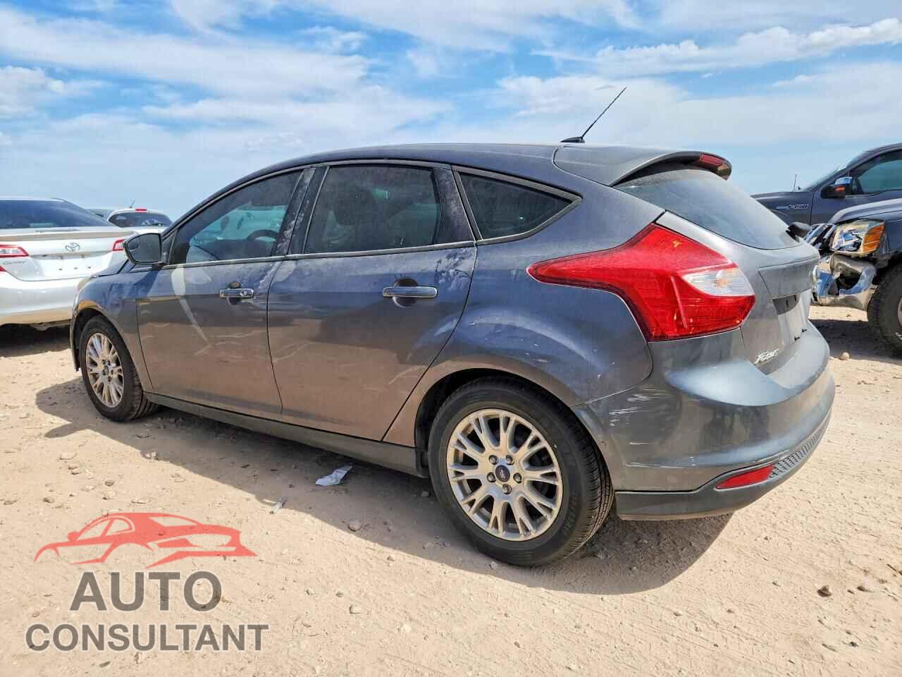 FORD FOCUS 2012 - 1FAHP3K29CL375604