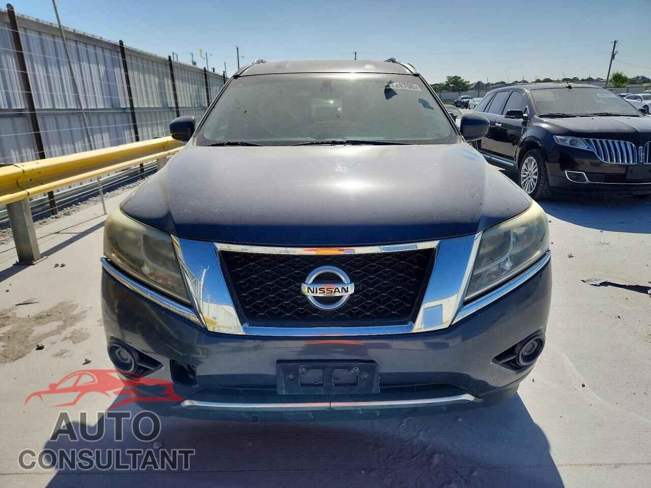 NISSAN PATHFINDER 2014 - 5N1AR2MN6EC634149