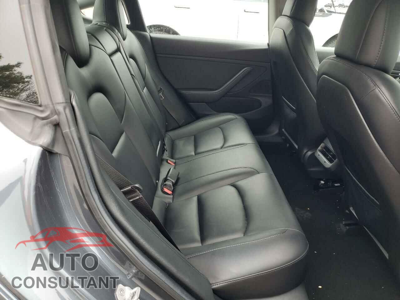 TESLA MODEL 3 2018 - 5YJ3E1EA9JF052865
