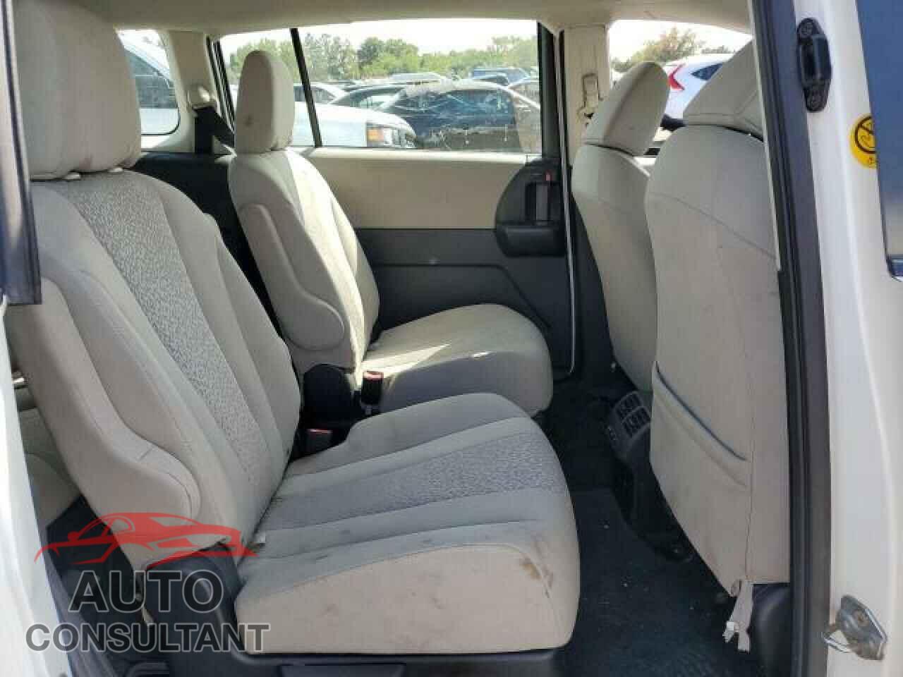 MAZDA 5 2012 - JM1CW2BL0C0134154