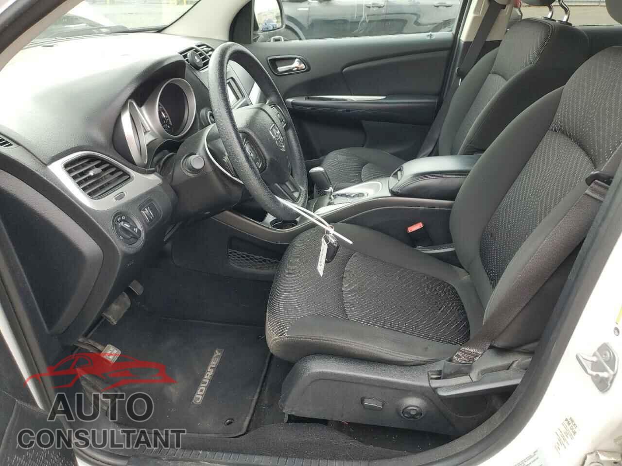 DODGE JOURNEY 2015 - 3C4PDCBGXFT743372