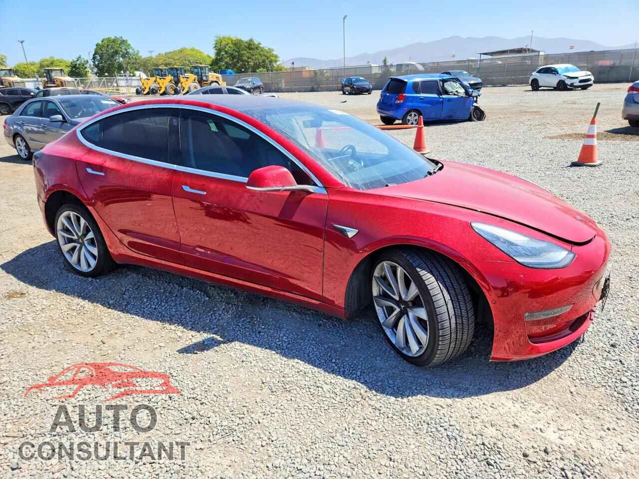 TESLA MODEL 3 2018 - 5YJ3E1EA9JF024371