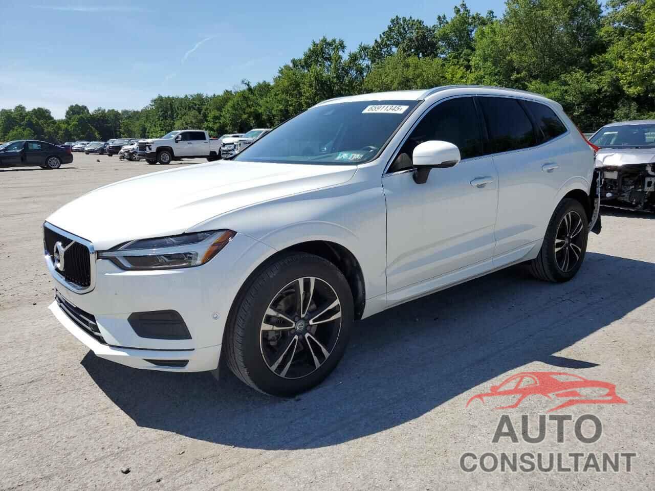 VOLVO XC60 2018 - LYV102RK0JB082885