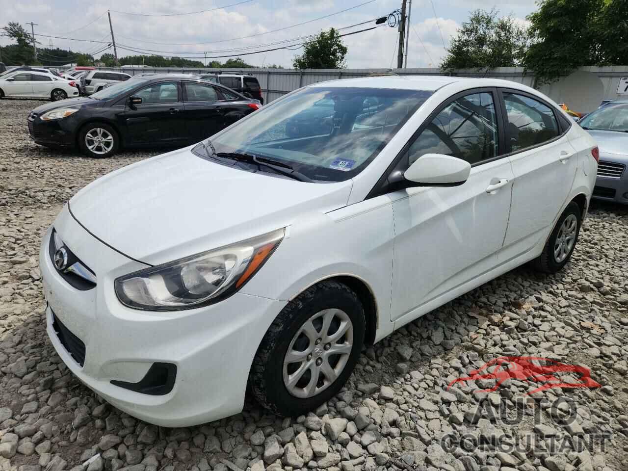HYUNDAI ACCENT 2013 - KMHCT4AEXDU564142
