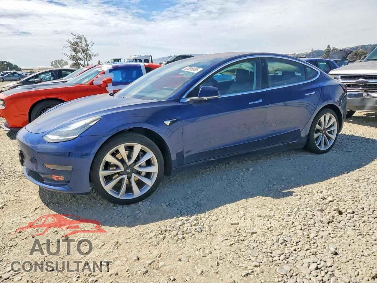 TESLA MODEL 3 2018 - 5YJ3E1EA9JF040392